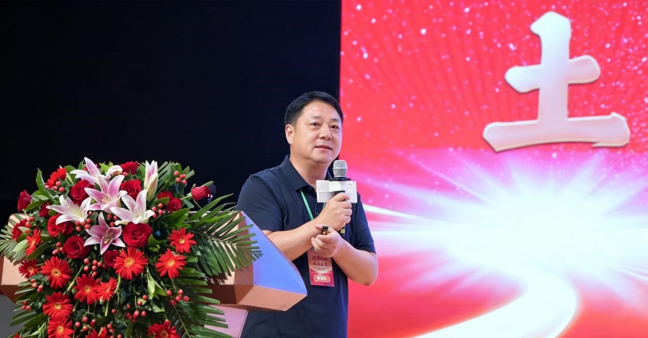 河北沃土种业股份有限公司董事长柳继凤 河北沃土种业股份有限公司董事长柳继凤