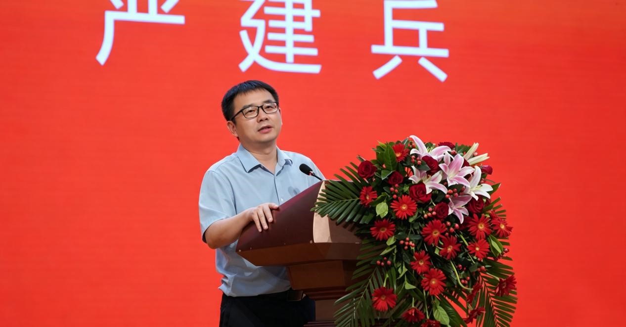 华中农业大学校长严建兵 华中农业大学校长严建兵